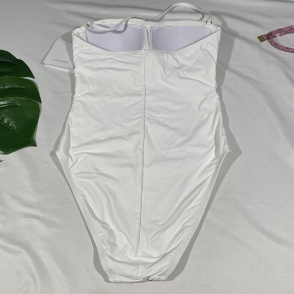 NEW La Blanca [ 0 ] Lets Duet Bandeau One Piece Swimsuit in‎ White - Picture 8 of 12